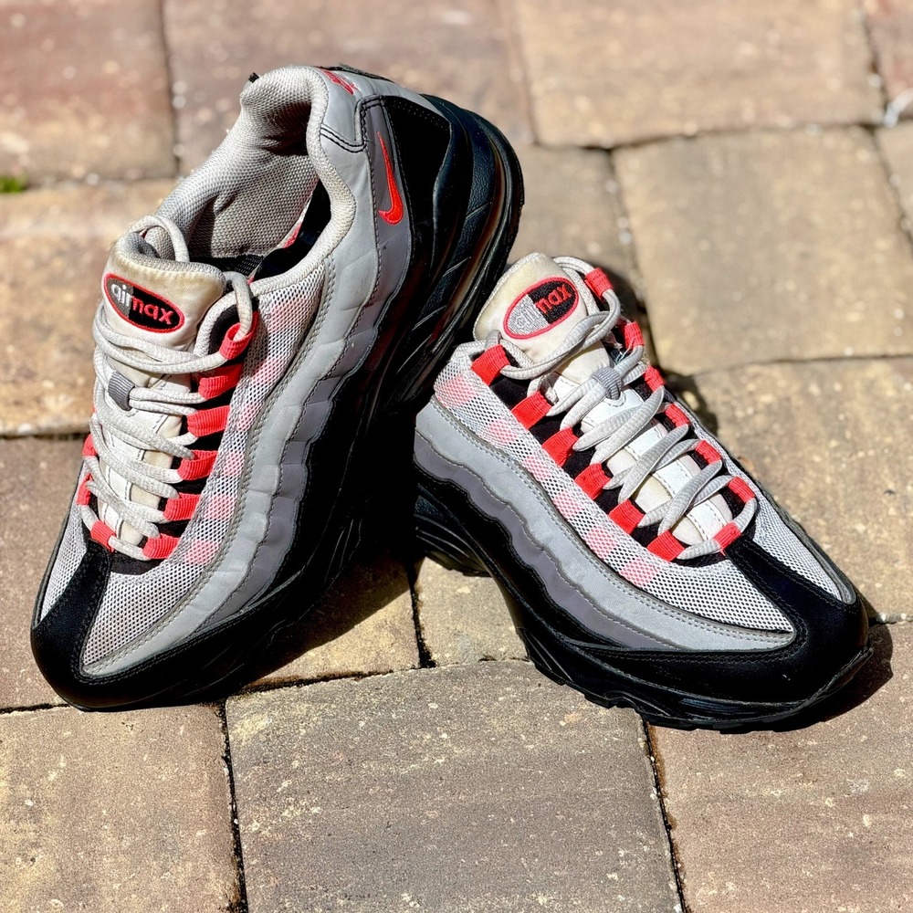 Nike Air Max 95 OG Solar Red (2018) 905348-013 Size 7 Women's 8.5 EUR 40